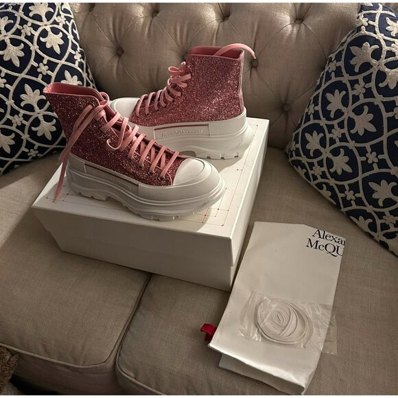 NWB $850 Alexander McQueen Tread Slick Lace Up Glitter Chunky Boots Pink Size 42 - Picture 4 of 7